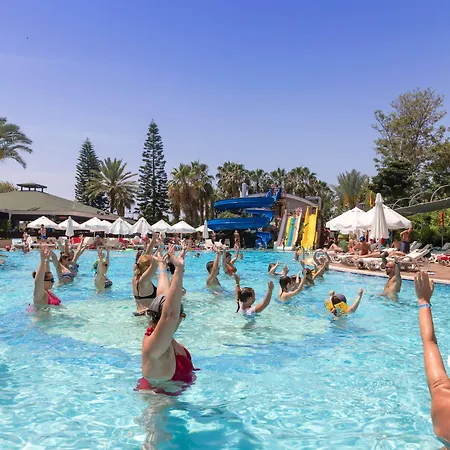 Holiday Park Resort Hotel