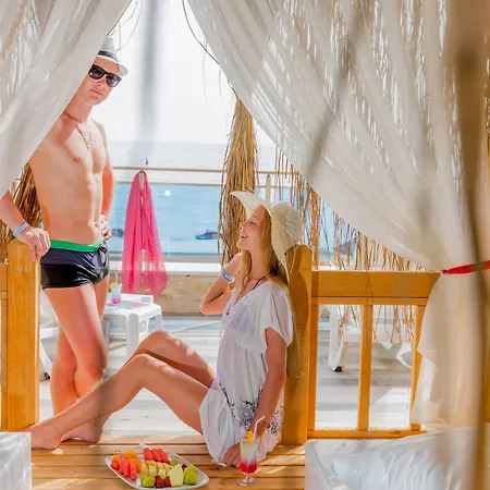 Holiday Park Resort Hotel